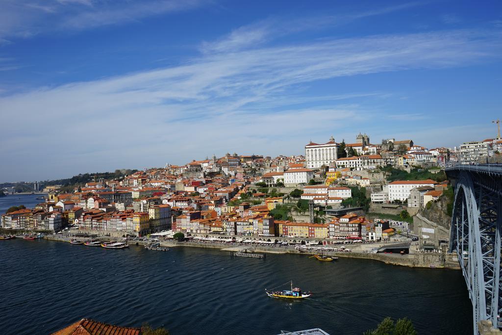 Apartments Luiz I Bridge By Amber Star Rent Vila Nova de Gaia Exteriör bild